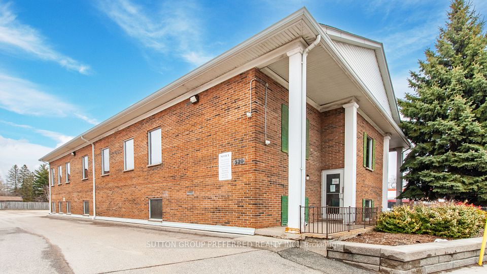 520 Hamilton Road, London East, ON N5Z 1S4