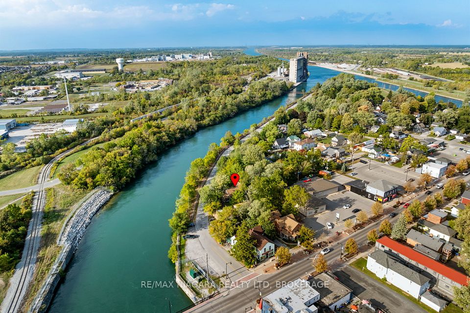105 Weir Road, Port Colborne, ON L3K 2M8 at 105 Weir Road, Port Colborne, ON L3K 2M8, Port Colborne, ON, L3K 2M8