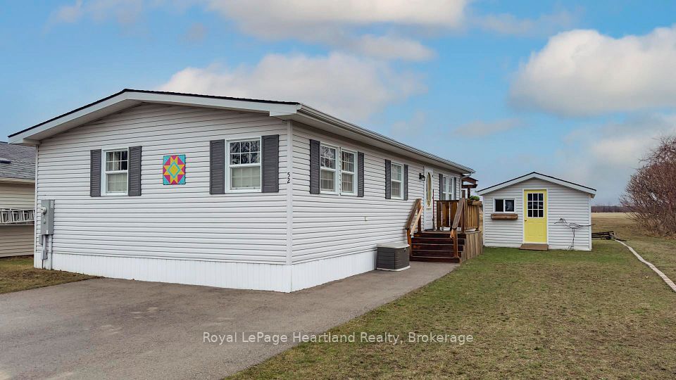 52 ALGONQUIN Lane, Ashfield-Colborne-Wawanosh, ON N7A 3Y2 at 52 ALGONQUIN Lane, Ashfield-Colborne-Wawanosh, ON N7A 3Y2, Ashfield-Colborne-Wawanosh, ON, N7A 3Y2