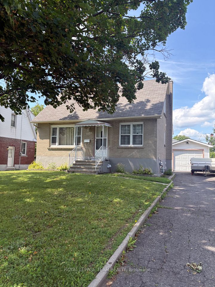 1123 Secord Avenue, Billings Bridge - Riverside Park and Area, ON K1H 8C9 at 1123 Secord Avenue, Billings Bridge - Riverside Park and Area, ON K1H 8C9, Billings Bridge - Riverside Park and Area, ON, K1H 8C9