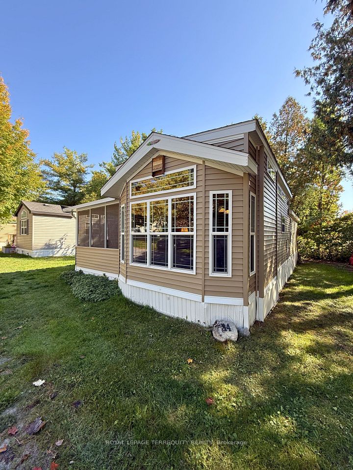 14 Rockhaven, Selwyn, ON K0L 2H0 at 14 Rockhaven, Selwyn, ON K0L 2H0, Selwyn, ON, K0L 2H0