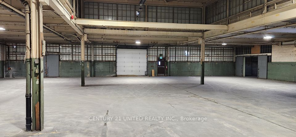 739 Monaghan Road 4B, Peterborough, ON K9J 5J9