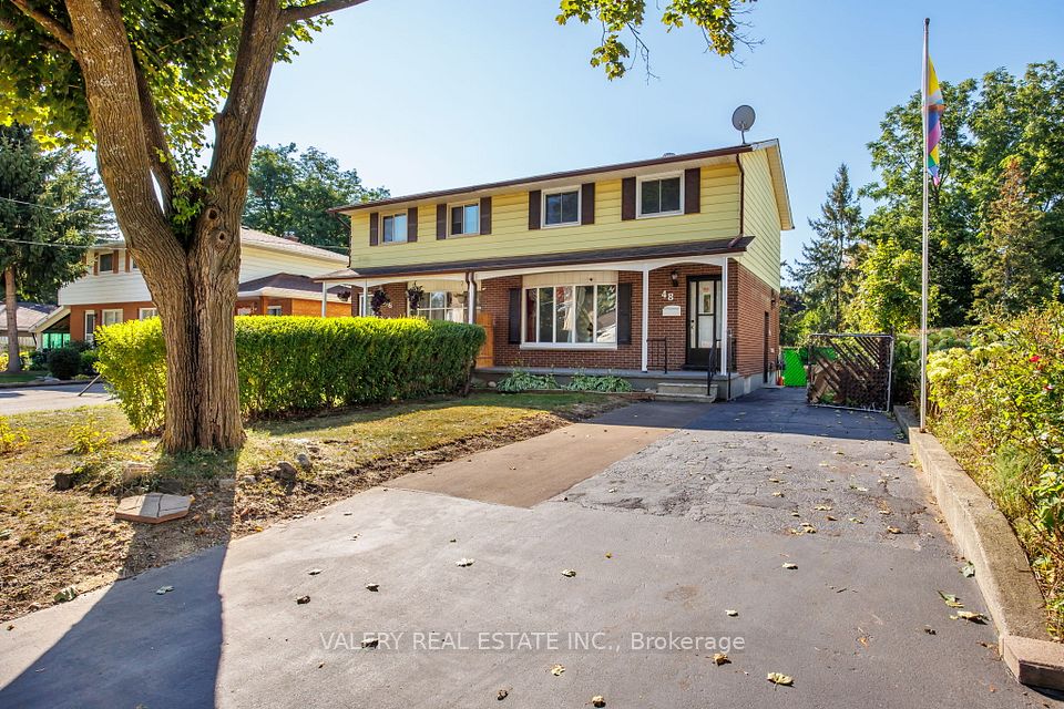 Detached at 48 Clarence Street 2, Cambridge, ON N3C 1K9, Cambridge
