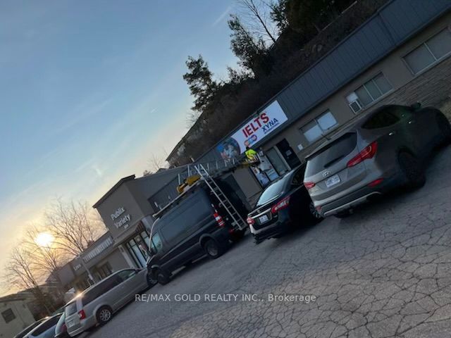 804 York Road, Guelph, ON N2E 6A6