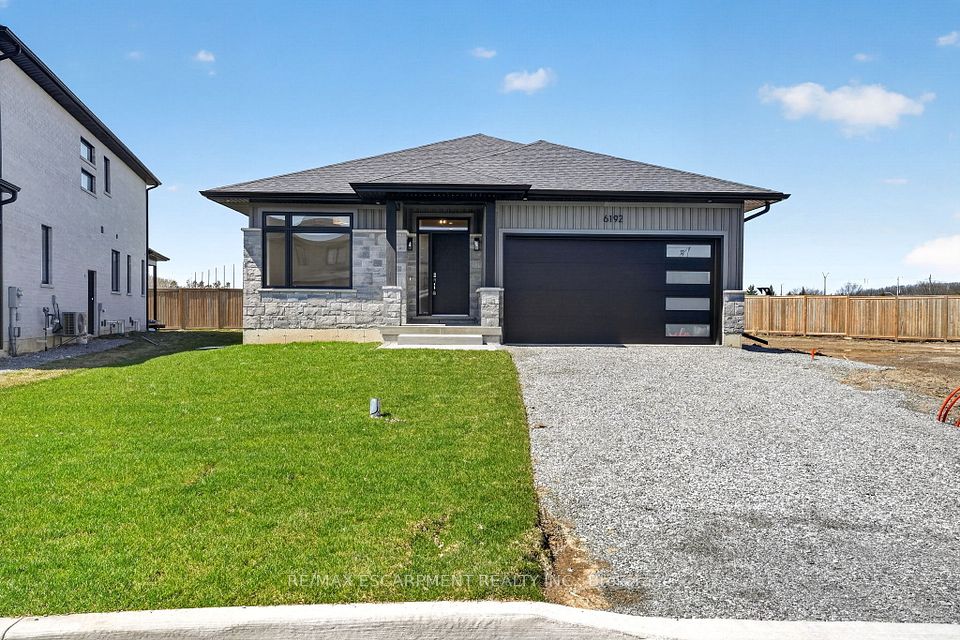 6192 Curlin Crescent, Niagara Falls, ON L2H 3W8 at 6192 Curlin Crescent, Niagara Falls, ON L2H 3W8, Niagara Falls, ON, L2H 3W8
