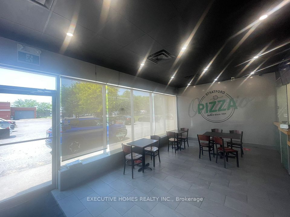 1060 Ontario Street, Stratford, ON N5A 6Z3