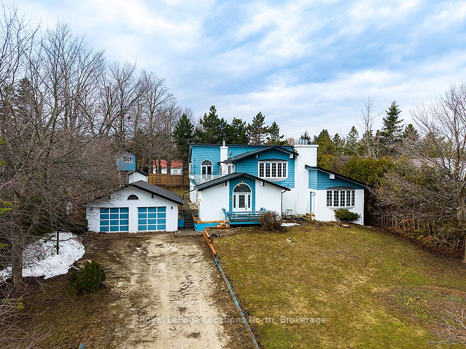 252 Swiss Meadows Boulevard, Blue Mountains, ON N0H 2E0 at 252 Swiss Meadows Boulevard, Blue Mountains, ON N0H 2E0, Blue Mountains, ON, N0H 2E0