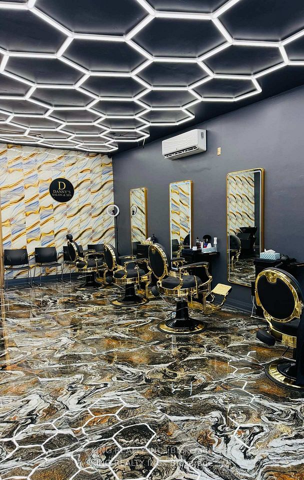 440 HAMILTON Road, London East, ON N5Z 1R9