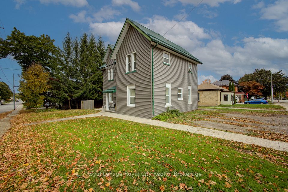 103 Patrick Street E, North Huron, ON N0G 2N0 at 103 Patrick Street E, North Huron, ON N0G 2N0, North Huron, ON, N0G 2N0