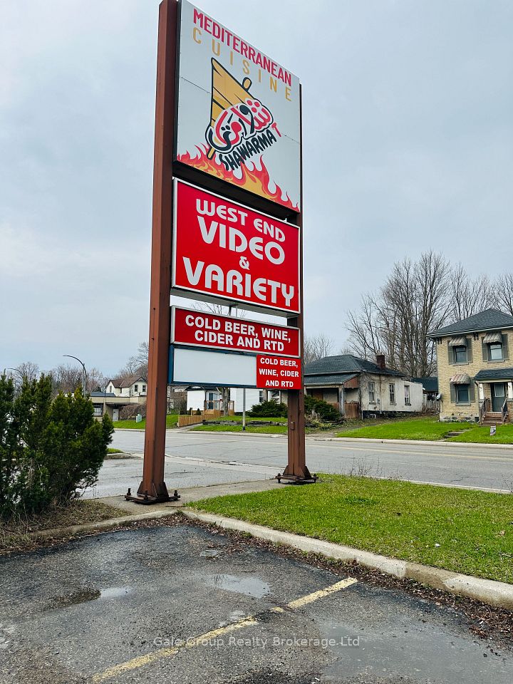 222 Dundas Street, Woodstock, ON N4S 1A7