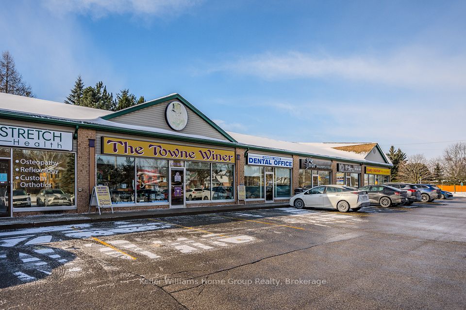 115 Downey Road 5, Guelph, ON N1C 1A2