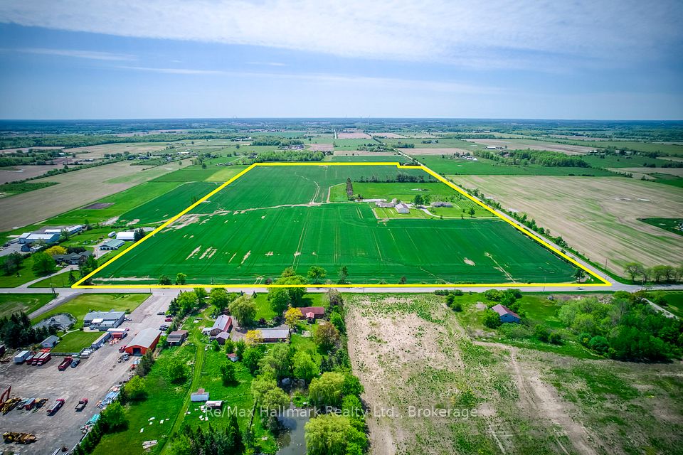 232 Eighth Road E, Hamilton, ON L8J 3M2