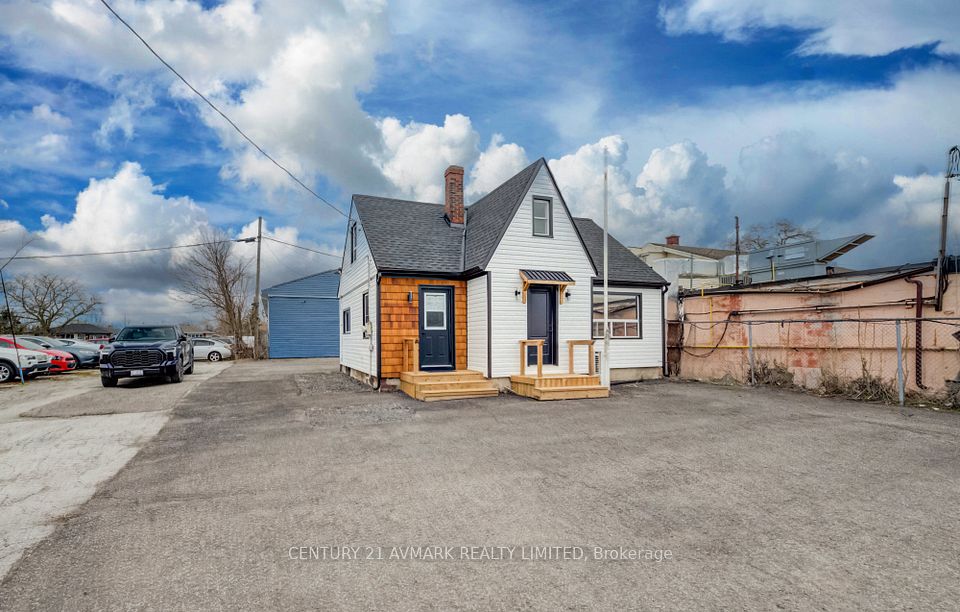 53 Hartzel Road, St. Catharines, ON L2P 1M6
