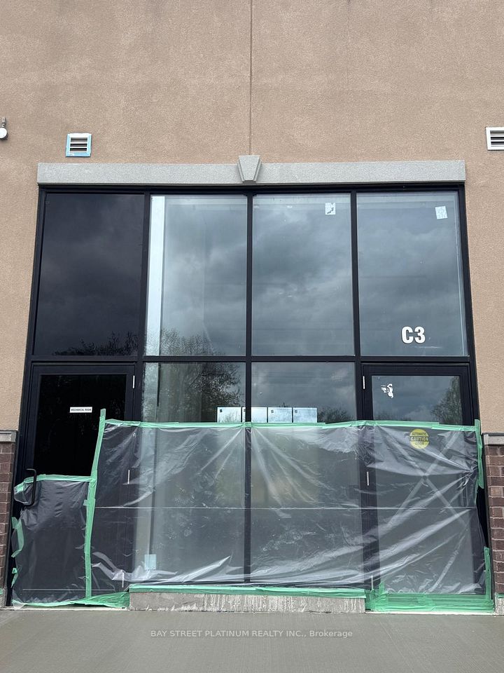 873 Fairway Street N C3, Kitchener, ON N2A 0C3