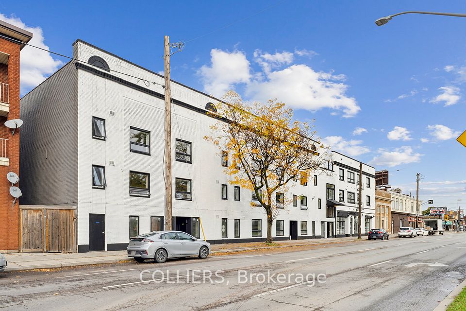 1083* Main Street E, Hamilton, ON L8M 1N5