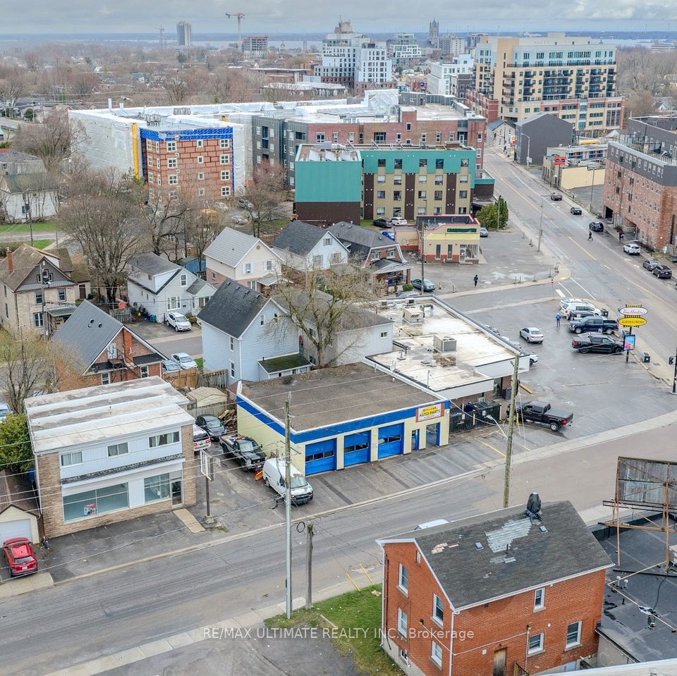 471 MacDonnell Street, Kingston, ON K7K 4W5