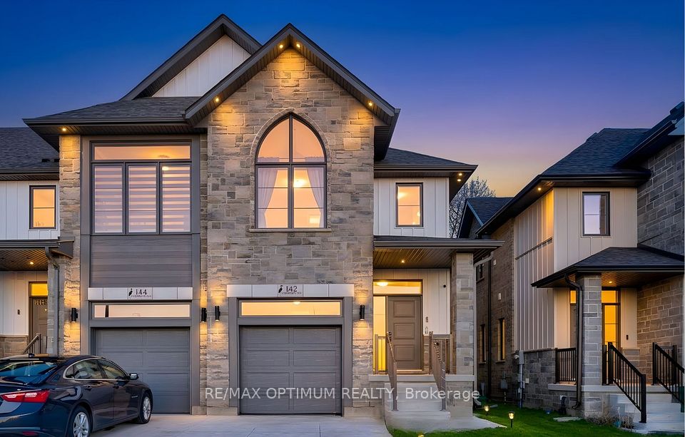 Att/Row/Townhouse at 142 Queensbrook Crescent, Cambridge, ON N1S 0E4, Cambridge