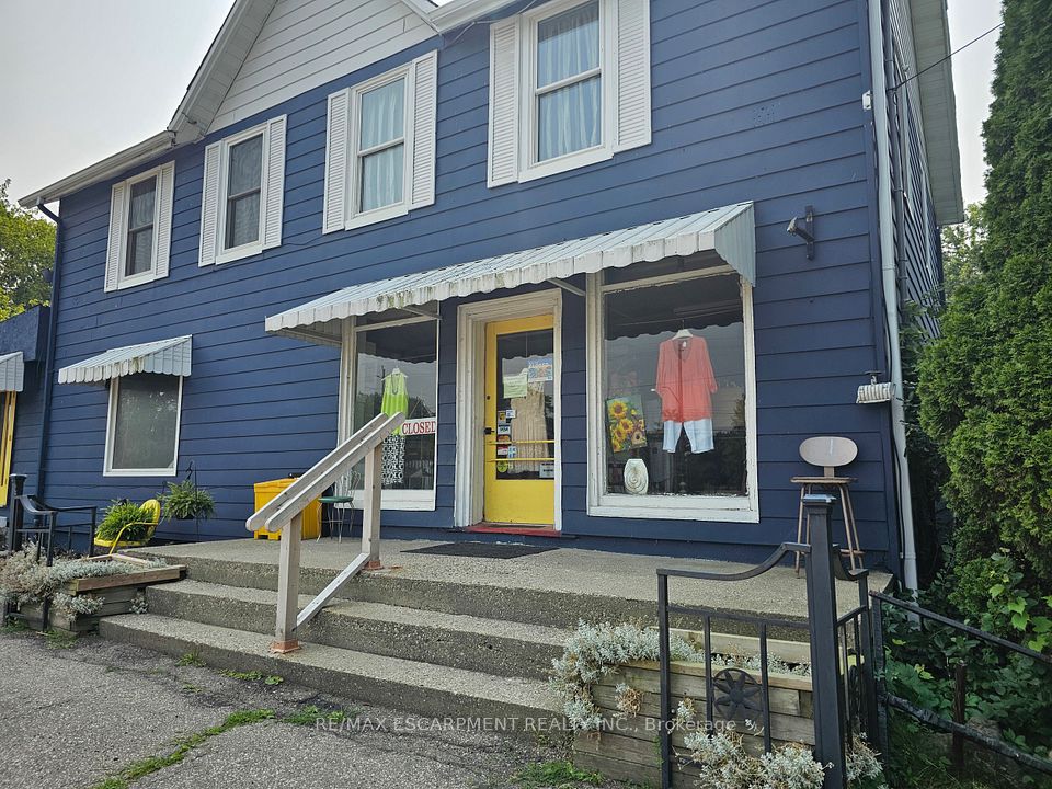 2340 WILSON Street W, Hamilton, ON L0R 1A0