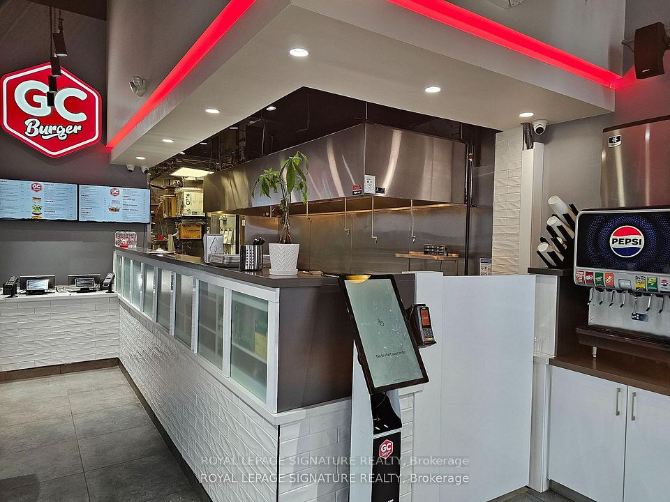 308 King Street N, Waterloo, ON N2L 3V2