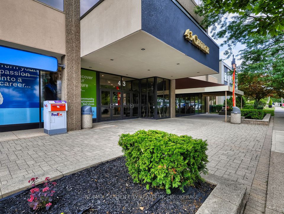 43 Church Street 504, St. Catharines, ON L2R 7E1