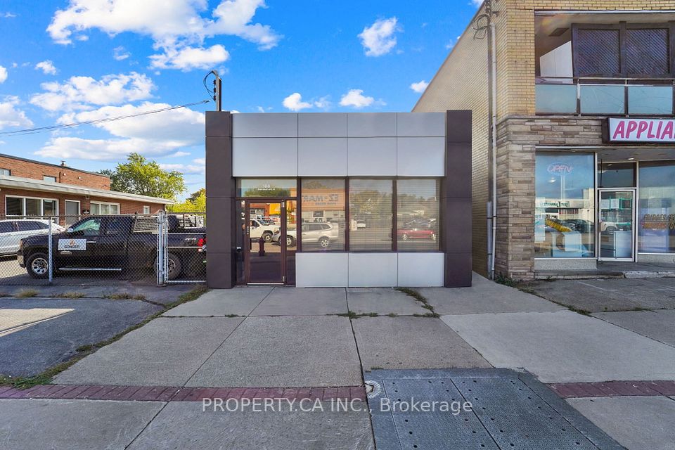 188 Parkdale Avenue N, Hamilton, ON L8H 5X2