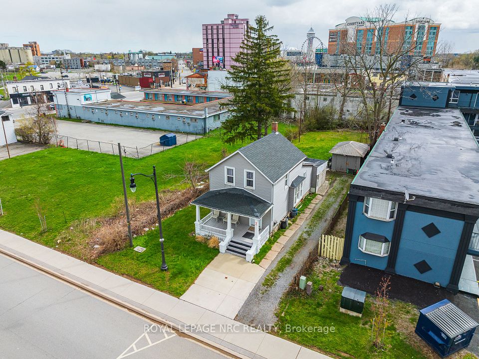5930 Fallsview Boulevard, Niagara Falls, ON L2G 3V5