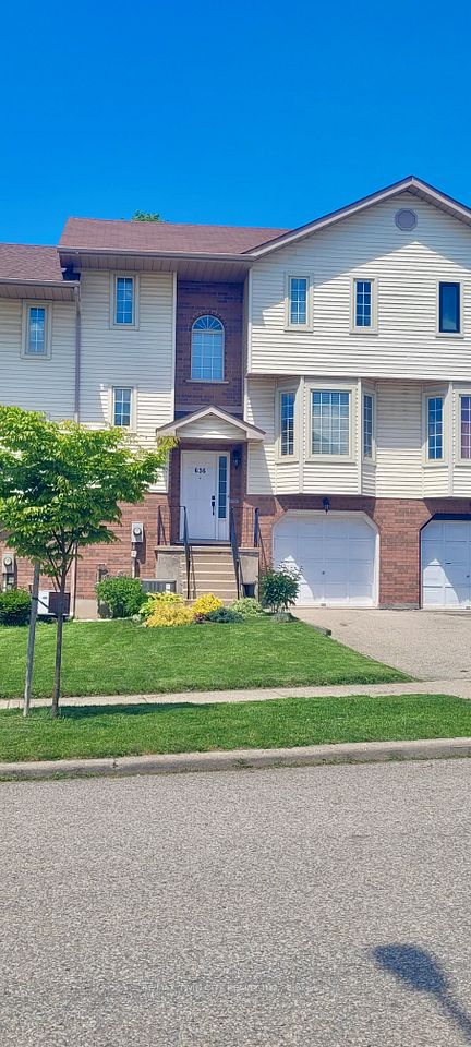 Att/Row/Townhouse at 636 Grange Crescent, Waterloo, ON N2T 2L9, Waterloo
