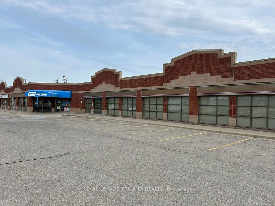 1 Adelaide Street N 25-27, London East, ON N6B 3P8