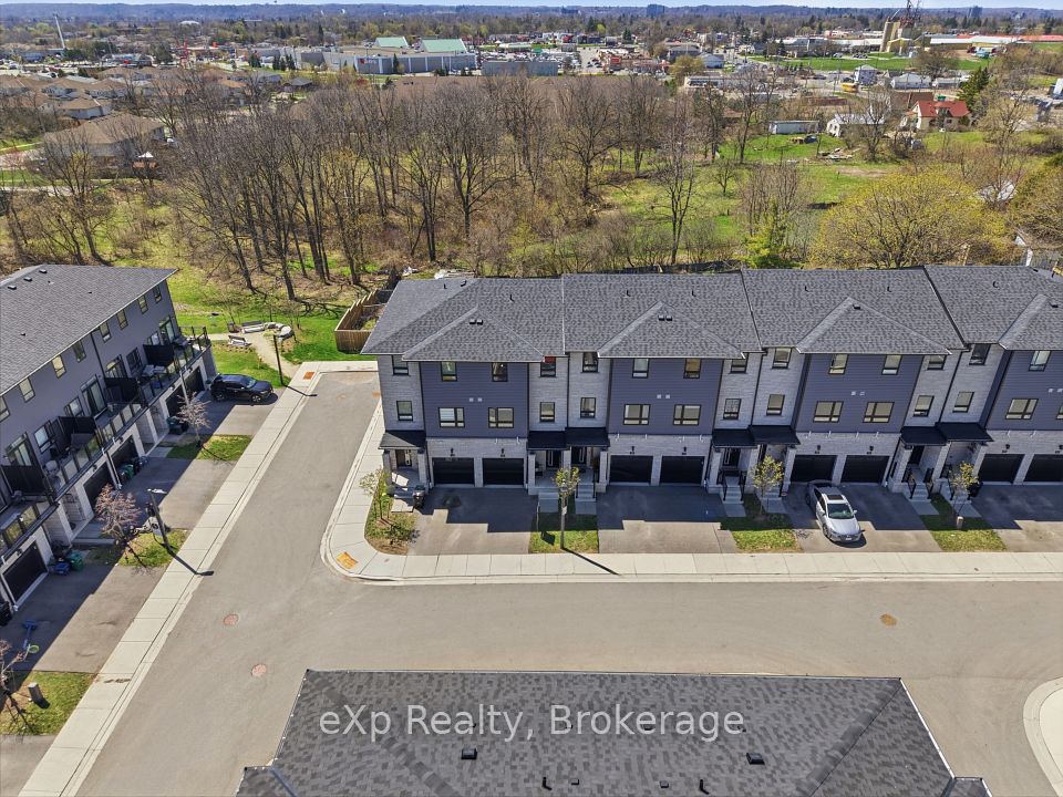Att/Row/Townhouse at 51 Sparrow Avenue 15, Cambridge, ON N1T 0E5, Cambridge