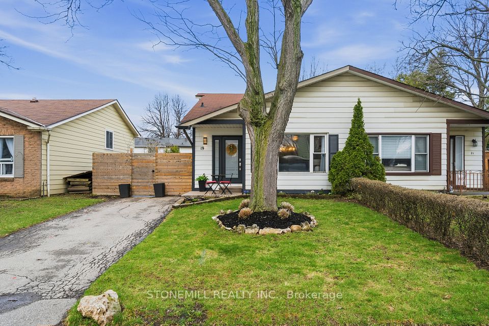 Semi-Detached  at 19 Golden Orchard Drive, Hamilton, ON L9C 6J2, Hamilton