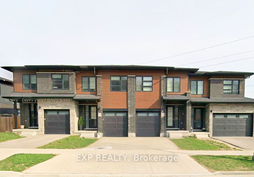 Att/Row/Townhouse at 897 Robert Ferrie Drive, Kitchener, ON N2R 0P2, Kitchener