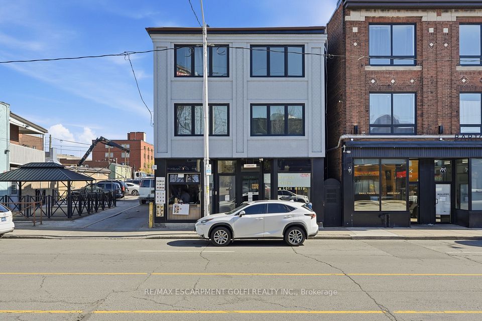 301-303 Barton Street E, Hamilton, ON L8L 2X4