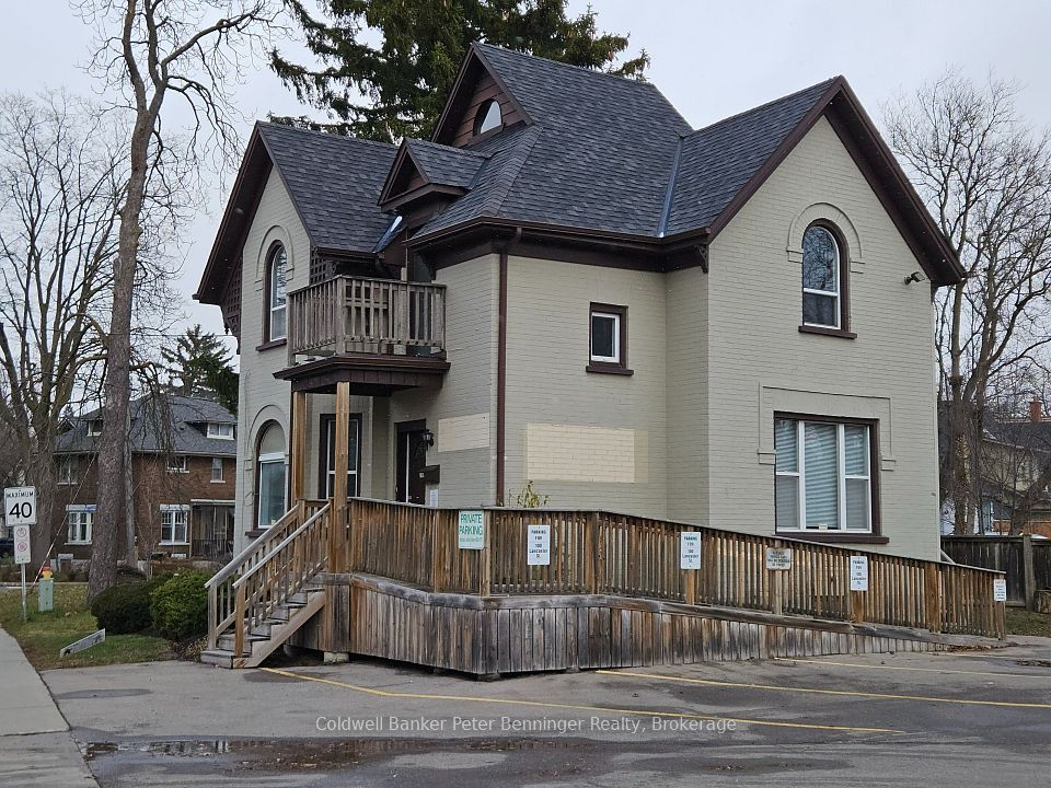 100 Lancaster Street E, Kitchener, ON N2H 1M8