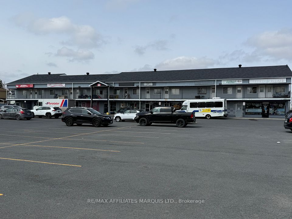365 Eleventh Street 383, Cornwall, ON K6H 2Y8