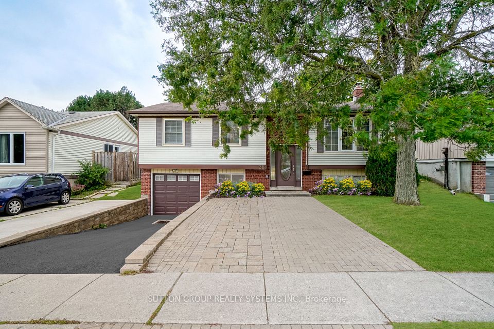 Detached at 28 Cindy Avenue Lower, Cambridge, ON N3C 3J2, Cambridge