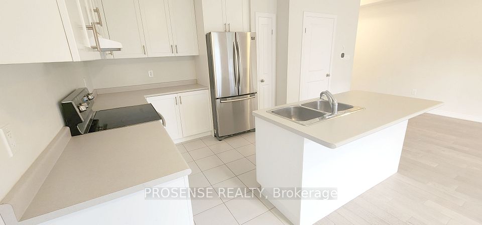 Att/Row/Townhouse at 126 Sonoma Lane, Hamilton, ON L8E 0K1, Hamilton
