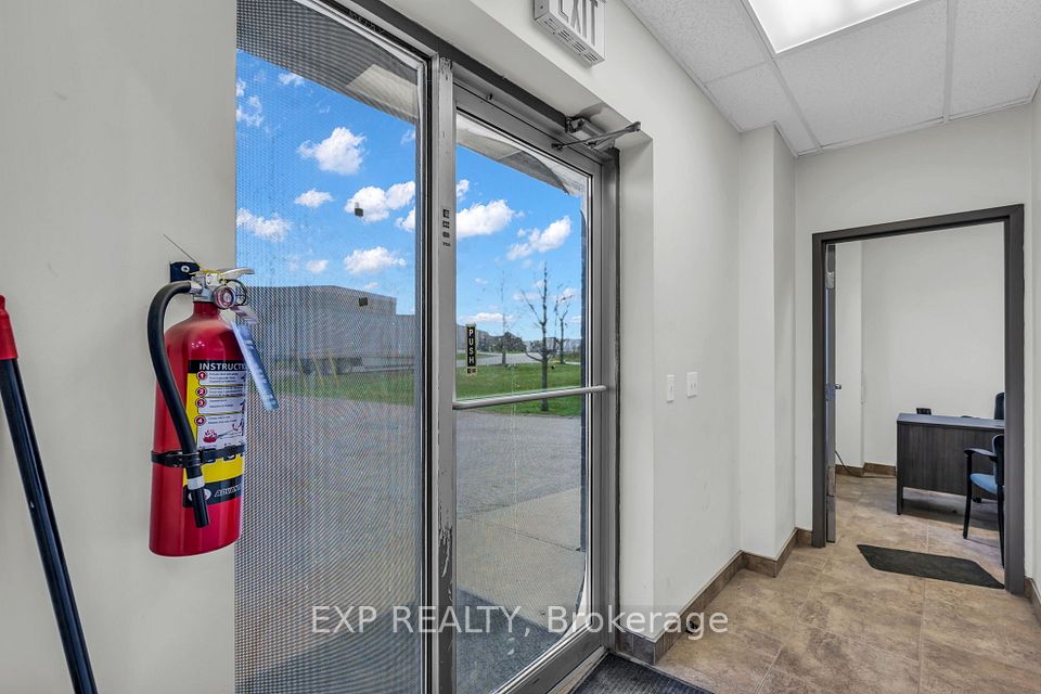 170 Vondrau Drive 1, Cambridge, ON N3E 1B8