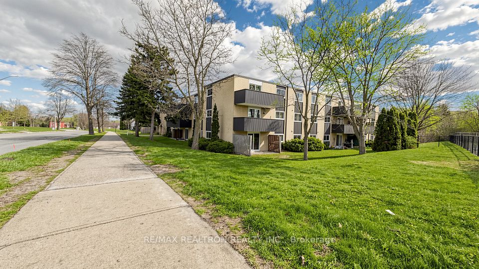 Condo Apartment at 75 Hazelglen Drive 208, Kitchener, ON N2M 2E2, Kitchener