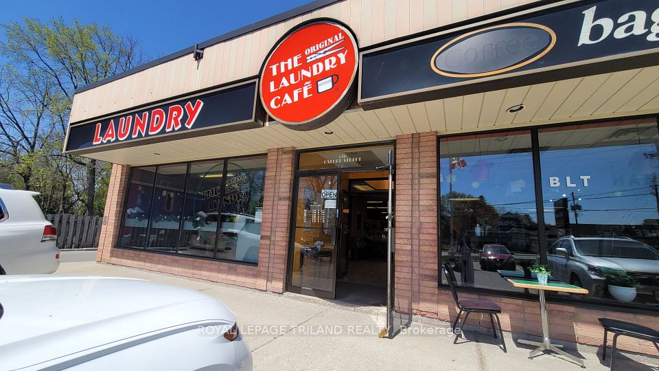 590 Oxford Street E, London North, ON N5Y 3J1