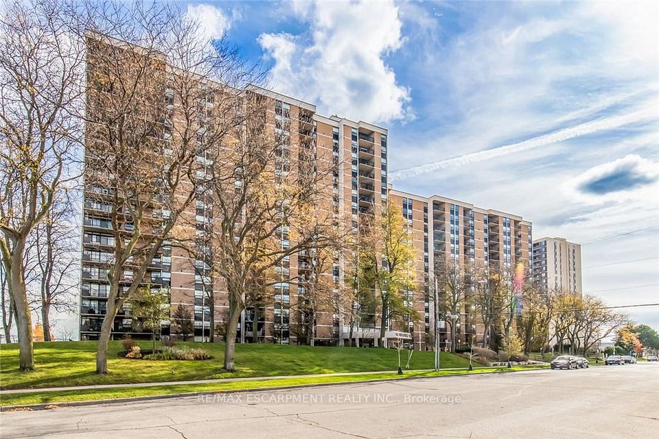Condo Apartment at 500 Green Road 310, Hamilton, ON L8E 3M6, Hamilton