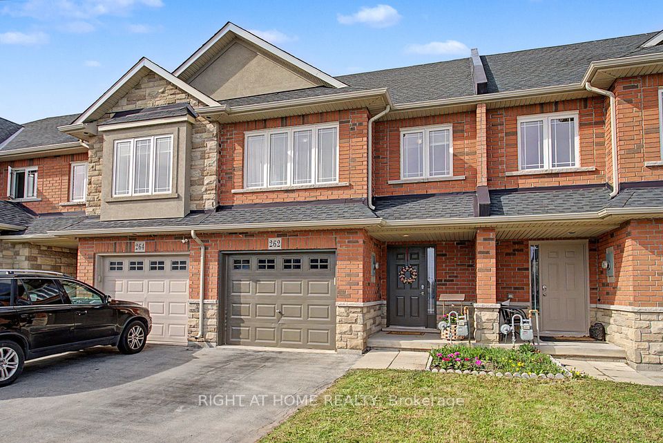 Att/Row/Townhouse at 262 Pinehill Drive, Hamilton, ON L0R 1P0, Hamilton