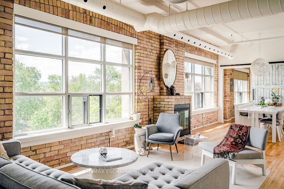 Condo Apartment at 36 Margaret Street 42, Hamilton, ON L8P 4C8, Hamilton