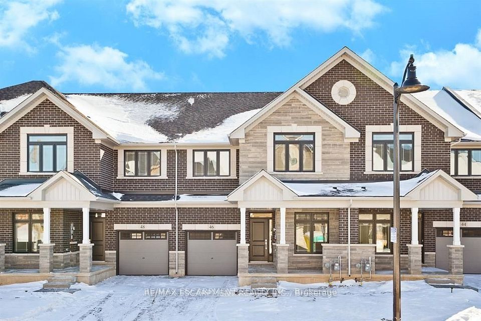 Att/Row/Townhouse at 46 Kenesky Drive, Hamilton, ON L8B 1Y2, Hamilton