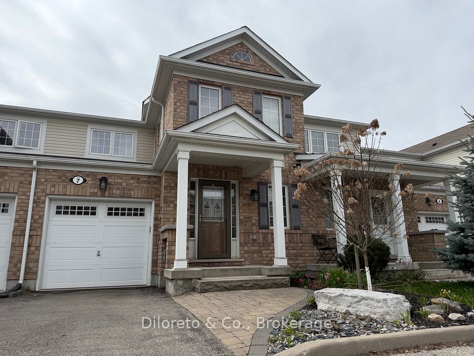 Condo Townhouse at 125 Blackbridge Road 7, Cambridge, ON N3C 0G3, Cambridge