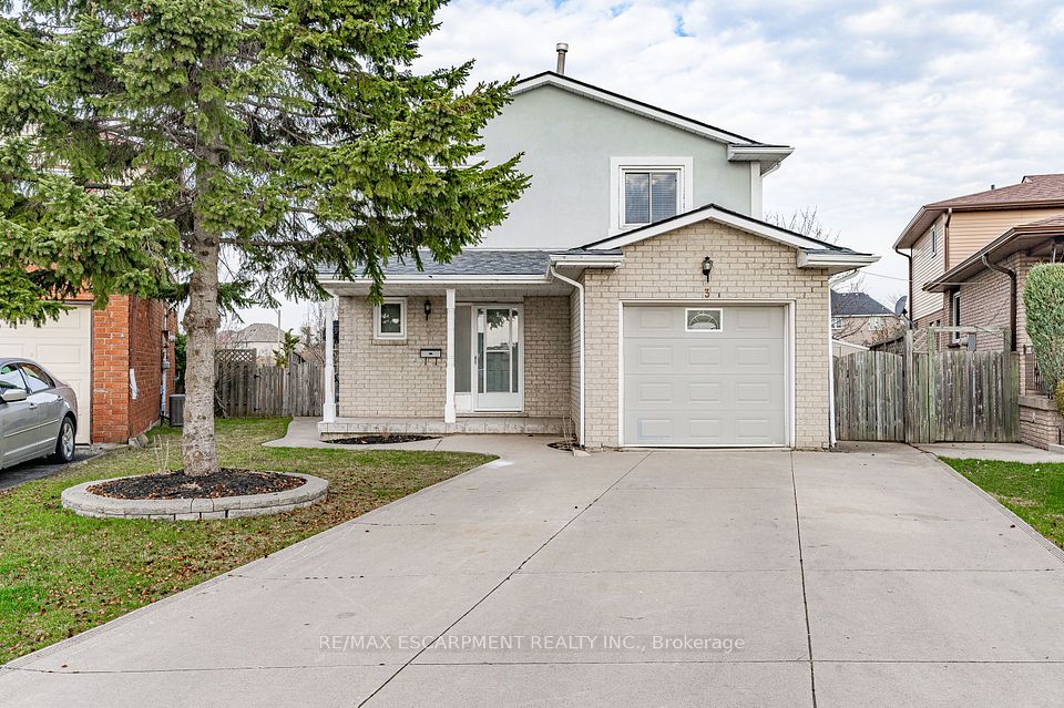Detached at 3 Benemar Court, Hamilton, ON L8W 2R1, Hamilton