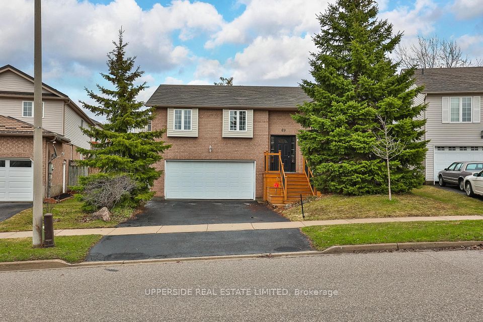 Detached at 69 Abbeywood Crescent, Guelph, ON N1K 1V3, Guelph