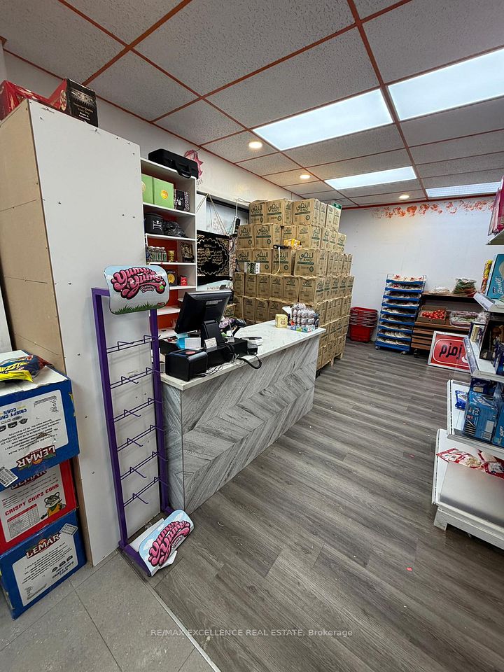 1286 JALNA Boulevard 3 & 4, London South, ON N6E 2R6