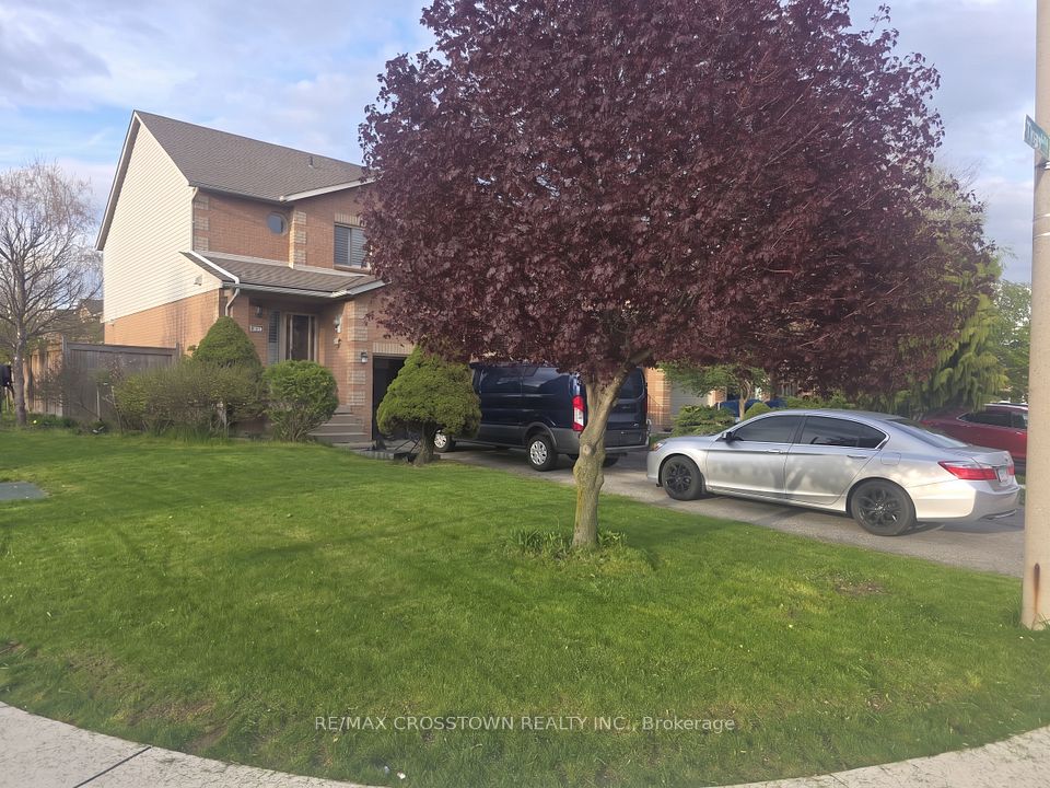 Att/Row/Townhouse at 125 Terni Boulevard, Hamilton, ON L8W 3W4, Hamilton