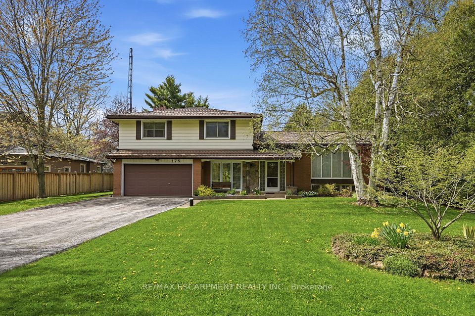 Detached at 175 Concession 5 N/A E, Hamilton, ON L8B 1K4, Hamilton