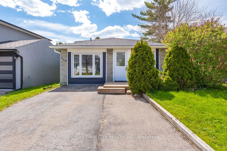 Detached at 519 Pinetree Crescent, Cambridge, ON N3H 4X4, Cambridge